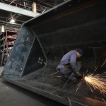 La empresa tiene más de 500 empleados. Actualmente tiene problemas para conseguir mano de obra especializada.